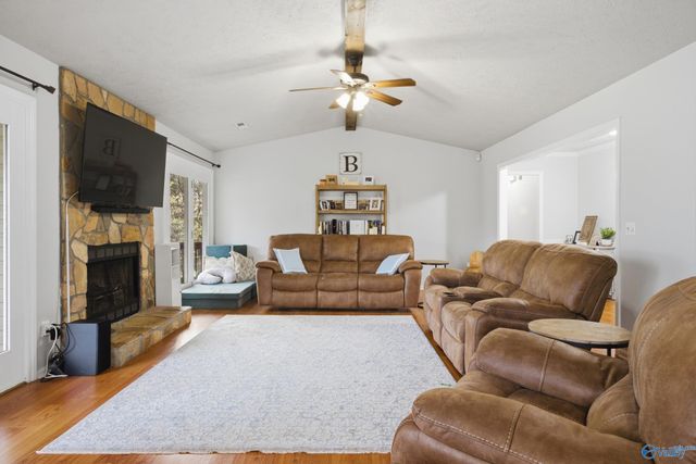 104 Saralee Drive, Huntsville, AL 35811