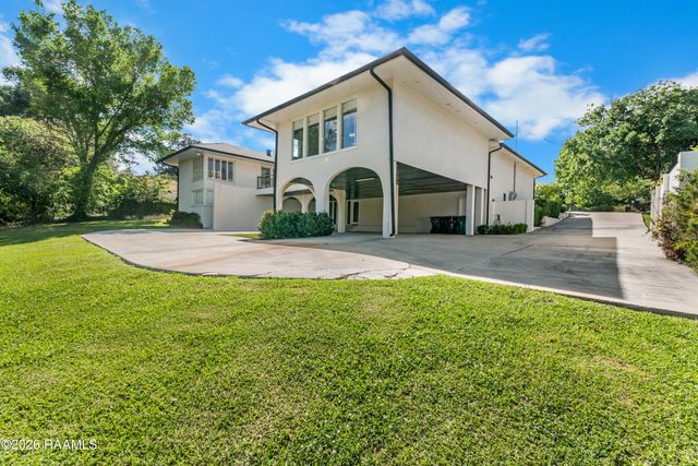 223 Beverly Drive, Lafayette, LA 70503
