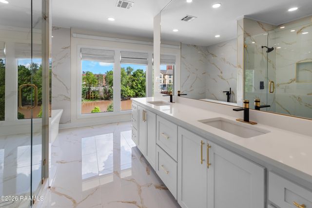 223 Beverly Drive, Lafayette, LA 70503