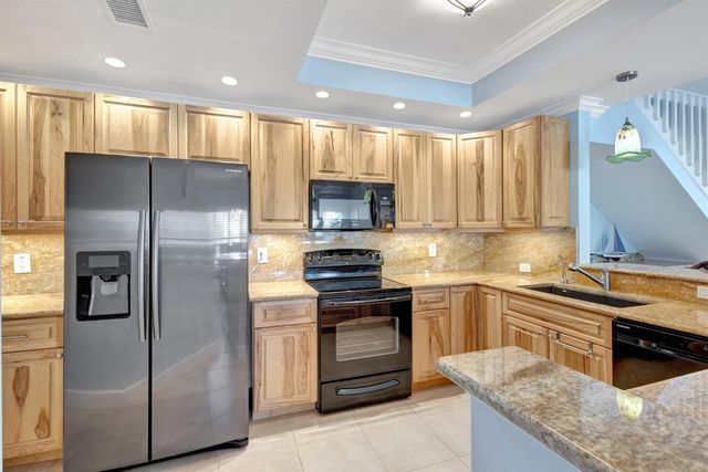 2470 Harbour Cove Drive, Hutchinson Island, FL 34949