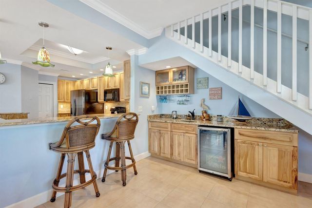 2470 Harbour Cove Drive, Hutchinson Island, FL 34949