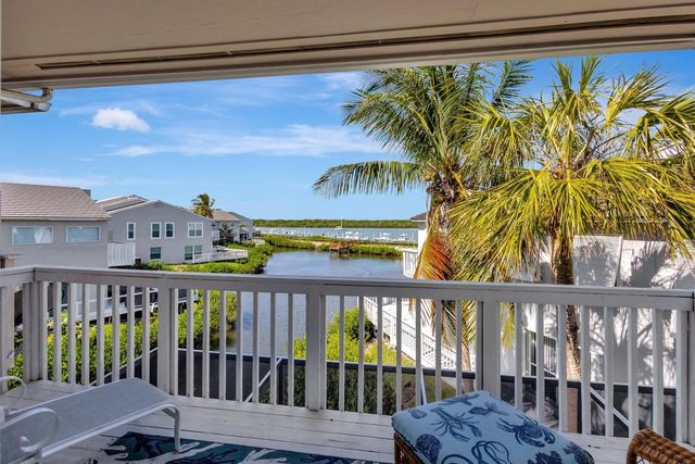 2470 Harbour Cove Drive, Hutchinson Island, FL 34949