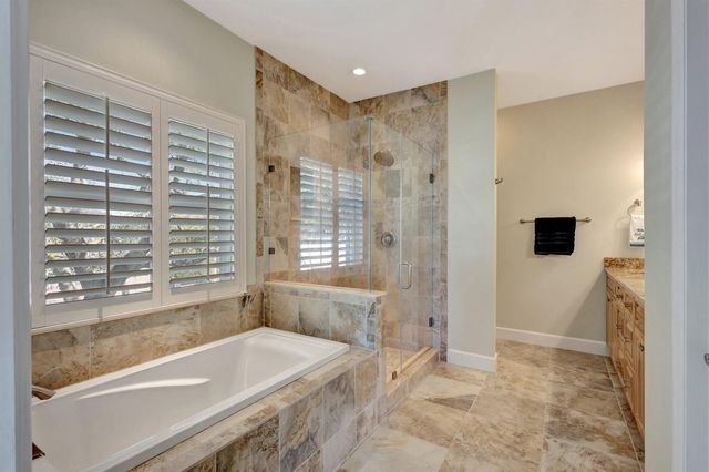 2470 Harbour Cove Drive, Hutchinson Island, FL 34949