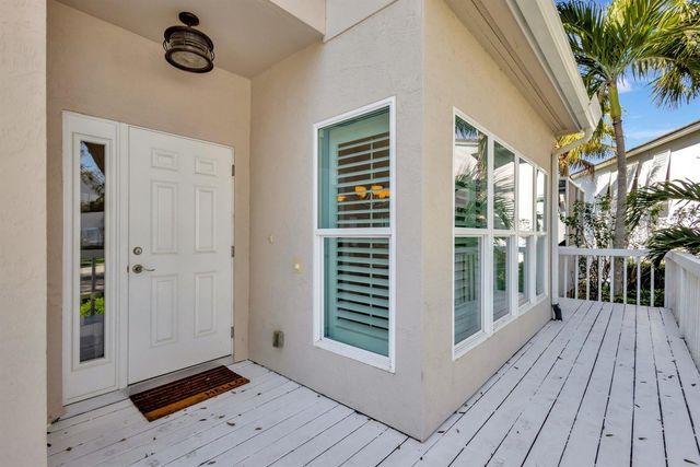 2470 Harbour Cove Drive, Hutchinson Island, FL 34949