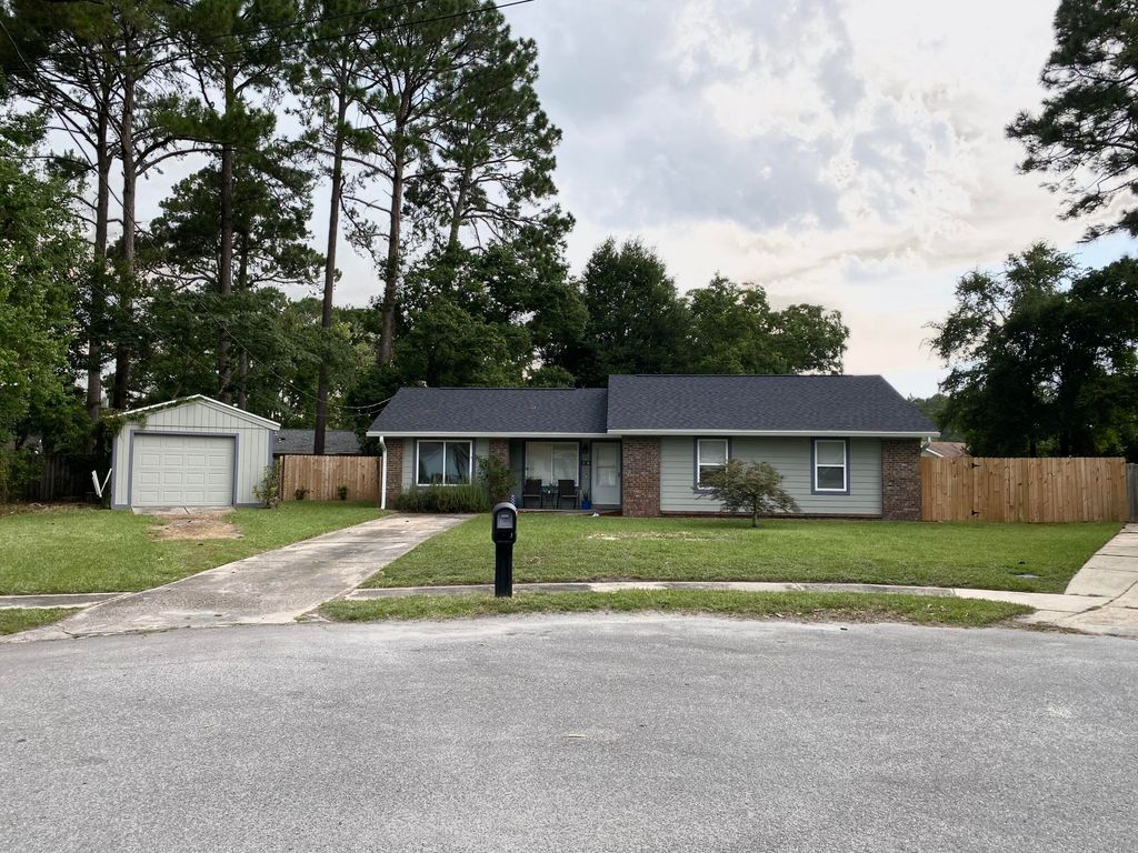 1114 Greentree Court, Fort Walton Beach, FL 32547