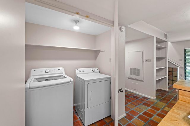 1135 Barton Hills DR 240, Austin, TX 78704
