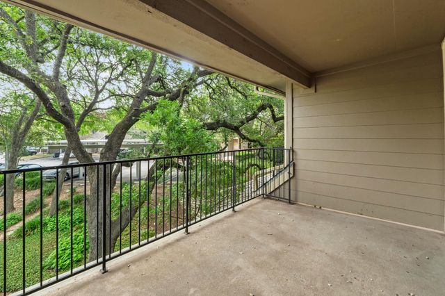 1135 Barton Hills DR 240, Austin, TX 78704