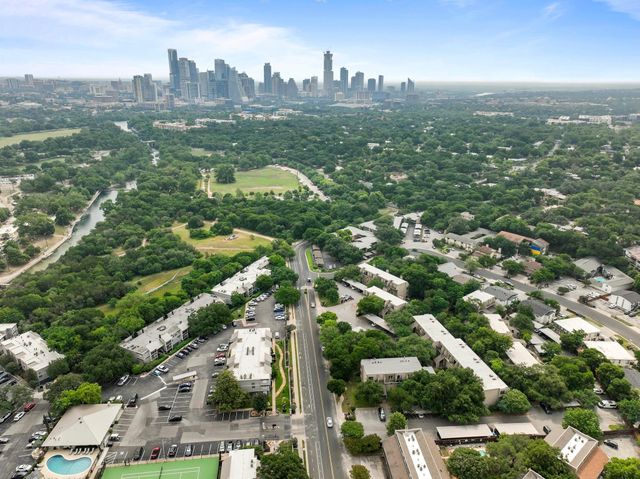1135 Barton Hills DR 240, Austin, TX 78704