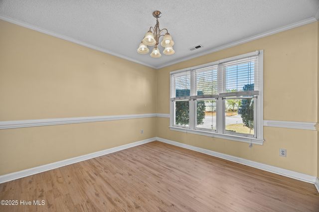 203 Plantation Boulevard, Jacksonville, NC 28540