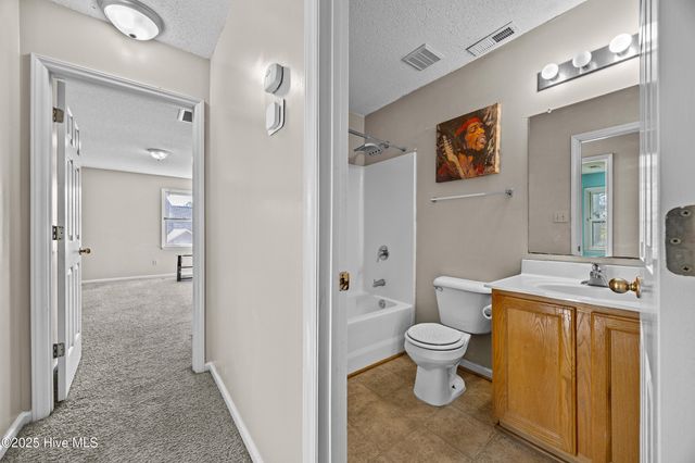 203 Plantation Boulevard, Jacksonville, NC 28540