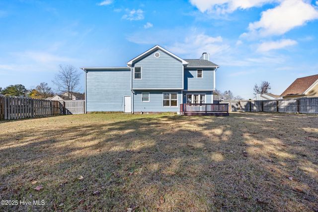 203 Plantation Boulevard, Jacksonville, NC 28540