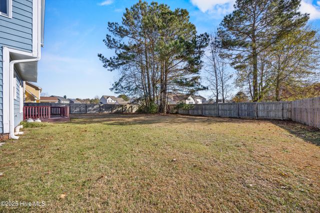 203 Plantation Boulevard, Jacksonville, NC 28540