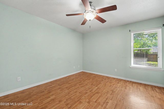7008 Oakhurst Drive, Ocean Springs, MS 39564