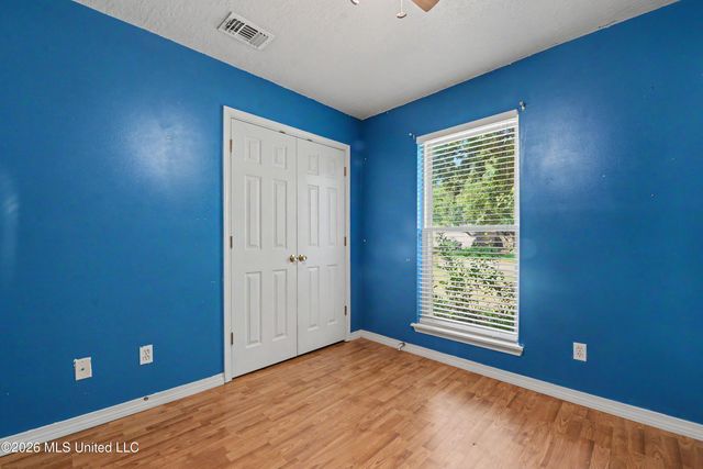7008 Oakhurst Drive, Ocean Springs, MS 39564