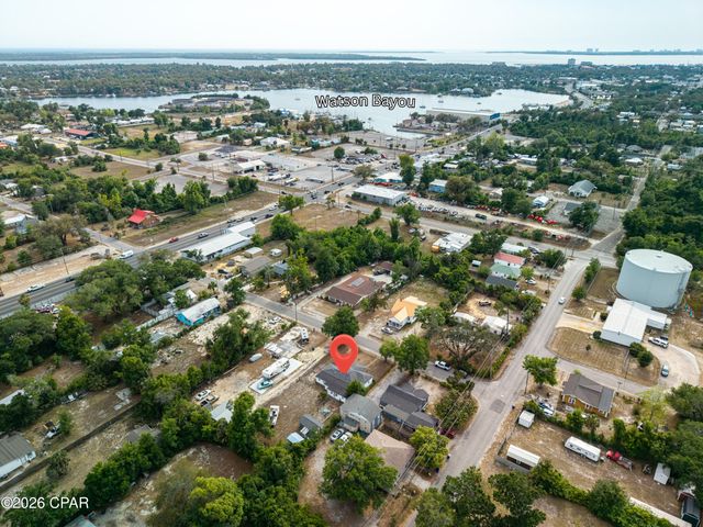 518 Maine Avenue, Panama City, FL 32401