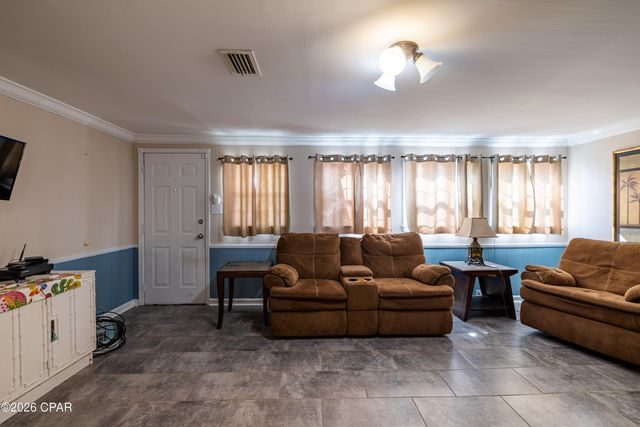 518 Maine Avenue, Panama City, FL 32401