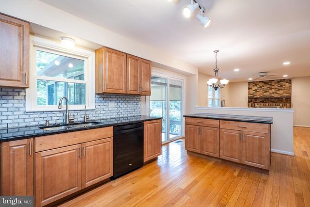 35 NATHALIE CT, Hockessin, DE 19707