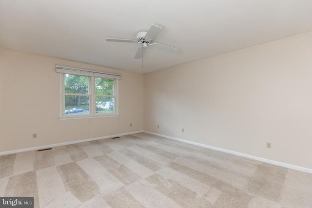 35 NATHALIE CT, Hockessin, DE 19707