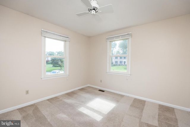 35 NATHALIE CT, Hockessin, DE 19707
