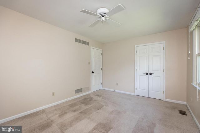 35 NATHALIE CT, Hockessin, DE 19707