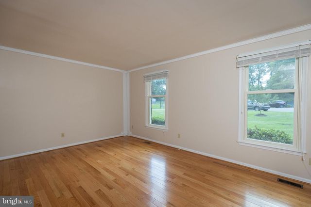 35 NATHALIE CT, Hockessin, DE 19707