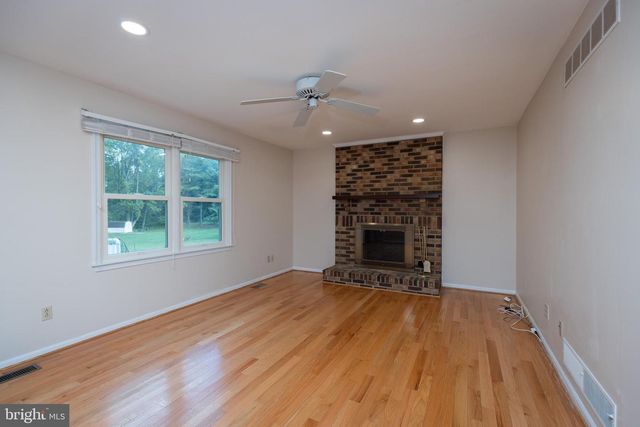 35 NATHALIE CT, Hockessin, DE 19707