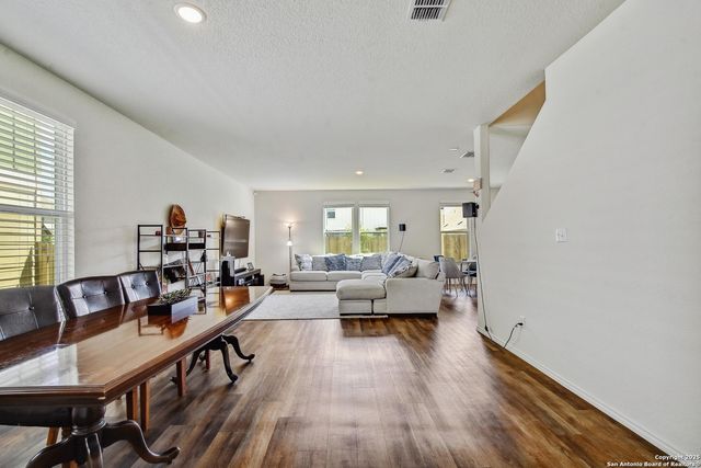 4113 Paddock Trail, Seguin, TX 78155
