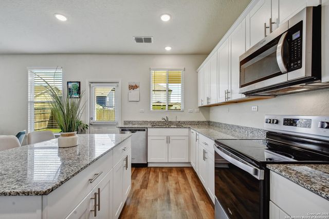 4113 Paddock Trail, Seguin, TX 78155
