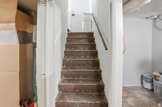 966 30TH ST, South Ogden, UT 84403