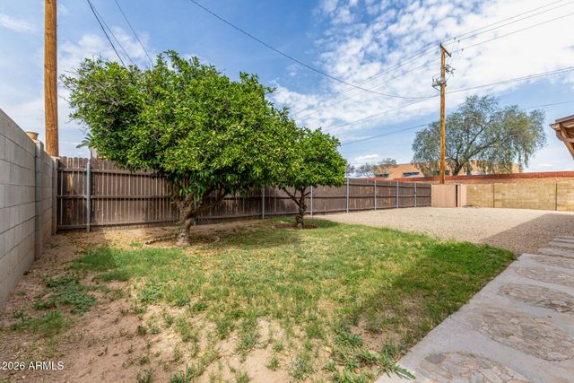 8756 E BONNIE ROSE Avenue, Scottsdale, AZ 85250