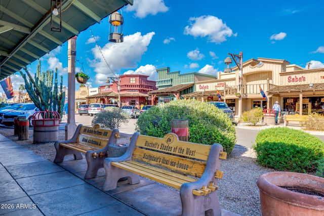 8756 E BONNIE ROSE Avenue, Scottsdale, AZ 85250