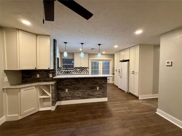 3980 BERKSHIRE DRIVE, Sarasota, FL 34241