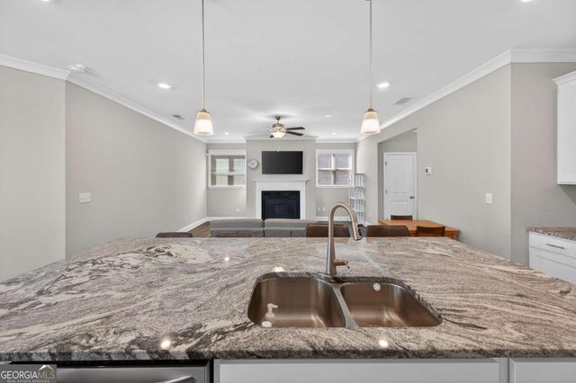 1020 River Park Drive, Johns Creek, GA 30097