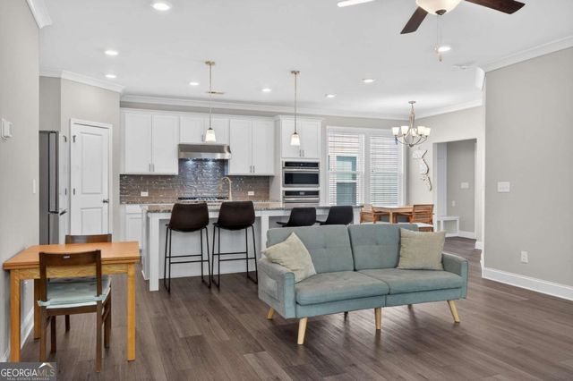 1020 River Park Drive, Johns Creek, GA 30097