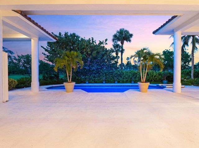 6841 SE Harbor Circle, Stuart, FL 34996