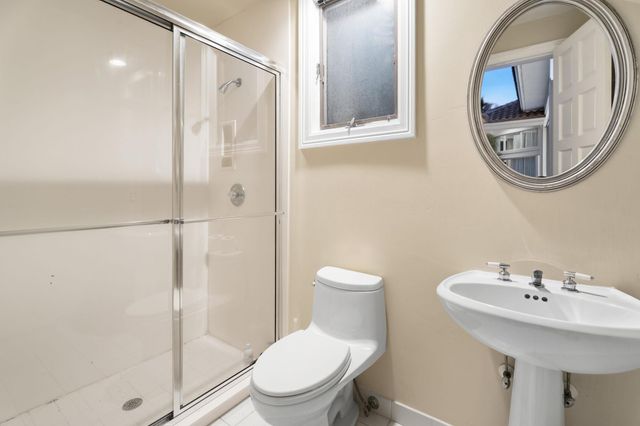 6841 SE Harbor Circle, Stuart, FL 34996