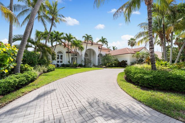 6841 SE Harbor Circle, Stuart, FL 34996