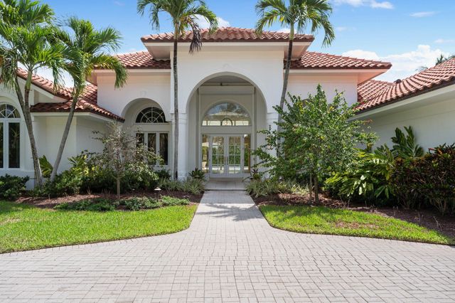 6841 SE Harbor Circle, Stuart, FL 34996