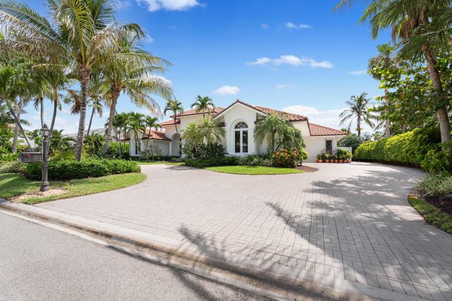 6841 SE Harbor Circle, Stuart, FL 34996