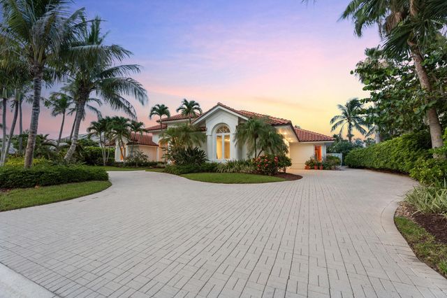 6841 SE Harbor Circle, Stuart, FL 34996