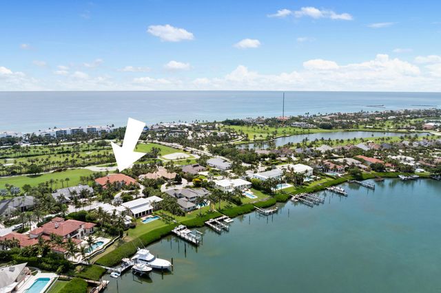 6841 SE Harbor Circle, Stuart, FL 34996