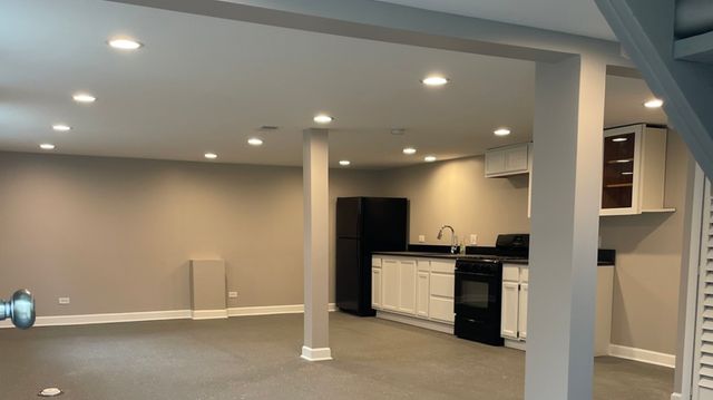 8422 S Buffalo Avenue 1R, Chicago, IL 60617