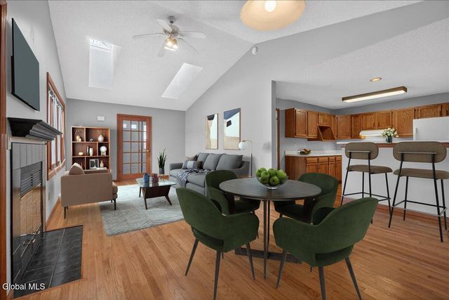 51 Westbury Court, Clifton Park, NY 12065