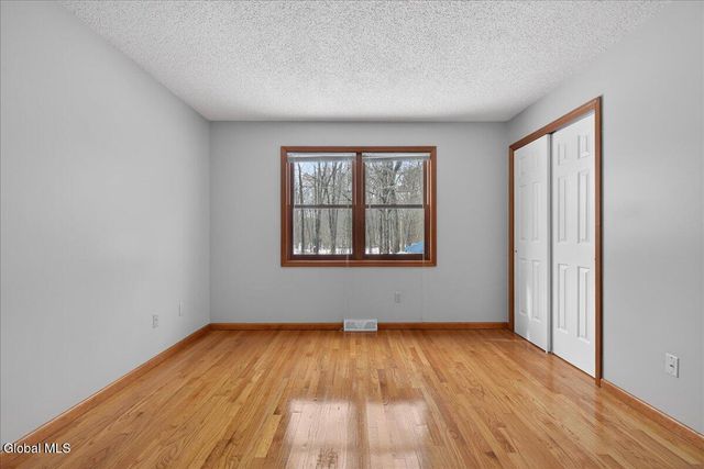 51 Westbury Court, Clifton Park, NY 12065