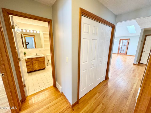 51 Westbury Court, Clifton Park, NY 12065