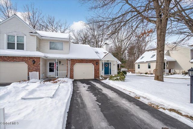 51 Westbury Court, Clifton Park, NY 12065