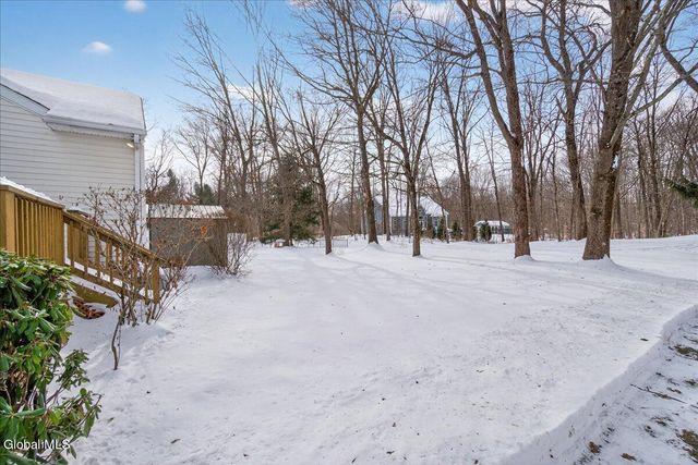 51 Westbury Court, Clifton Park, NY 12065