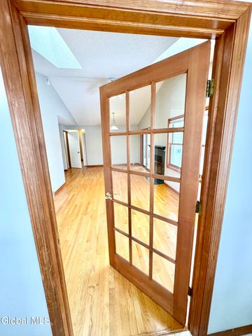 51 Westbury Court, Clifton Park, NY 12065