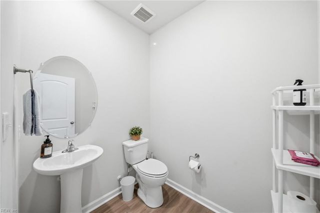 1009 Melbourne ST, Newport News, VA 23608
