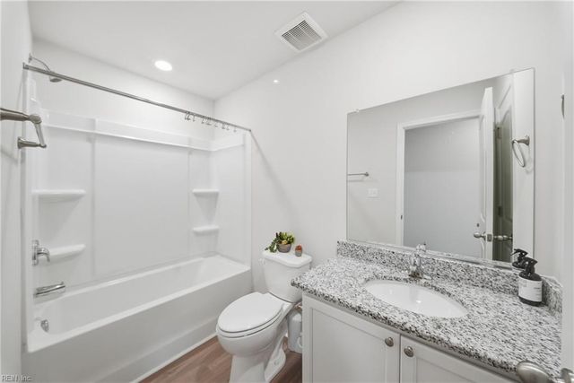 1009 Melbourne ST, Newport News, VA 23608